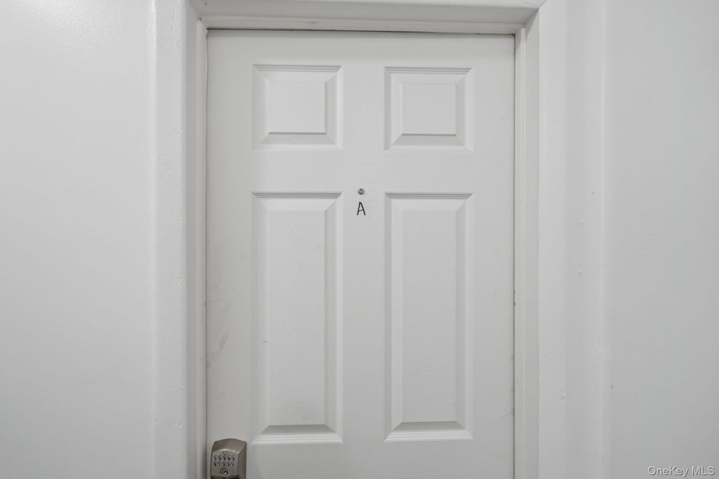 194 Jersey Avenue - Photo 1