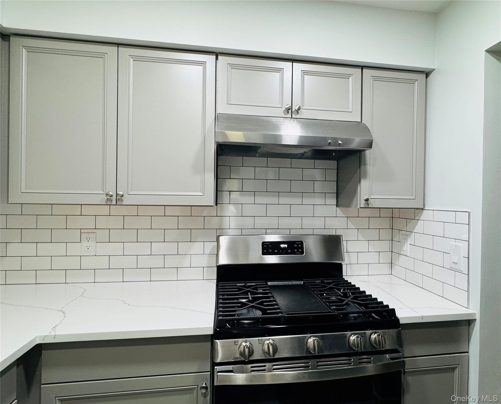 1 Ruth Court - Photo 4