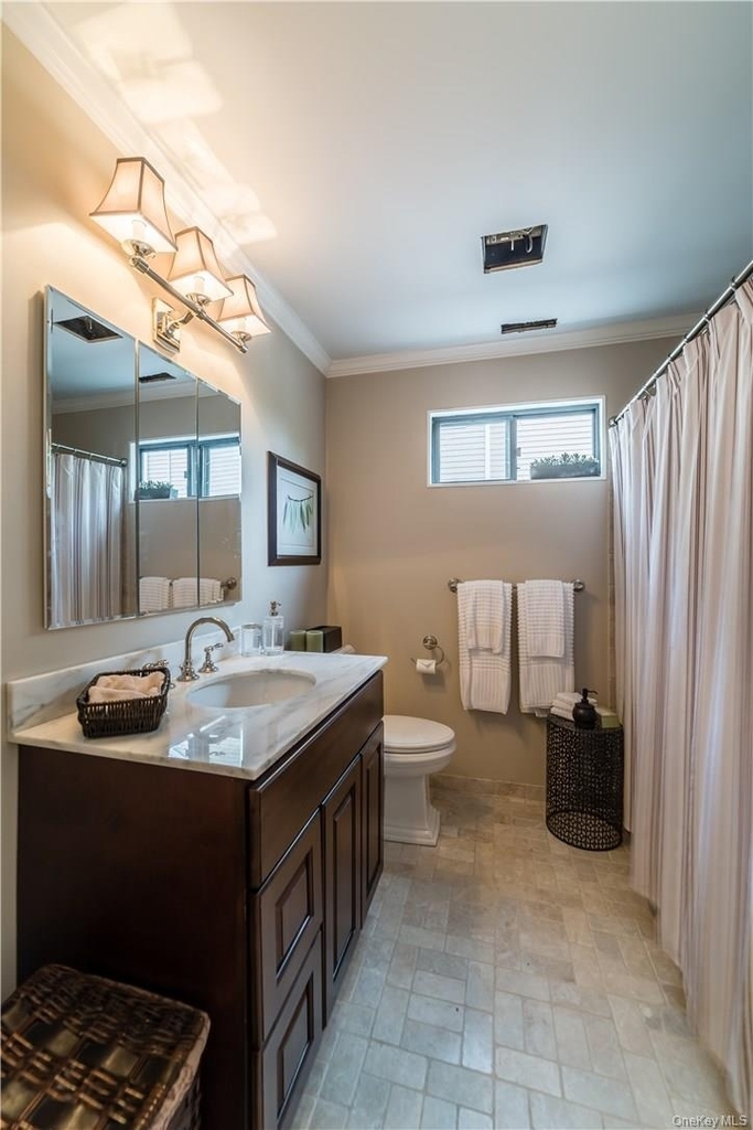 170 Birchwood Close - Photo 11