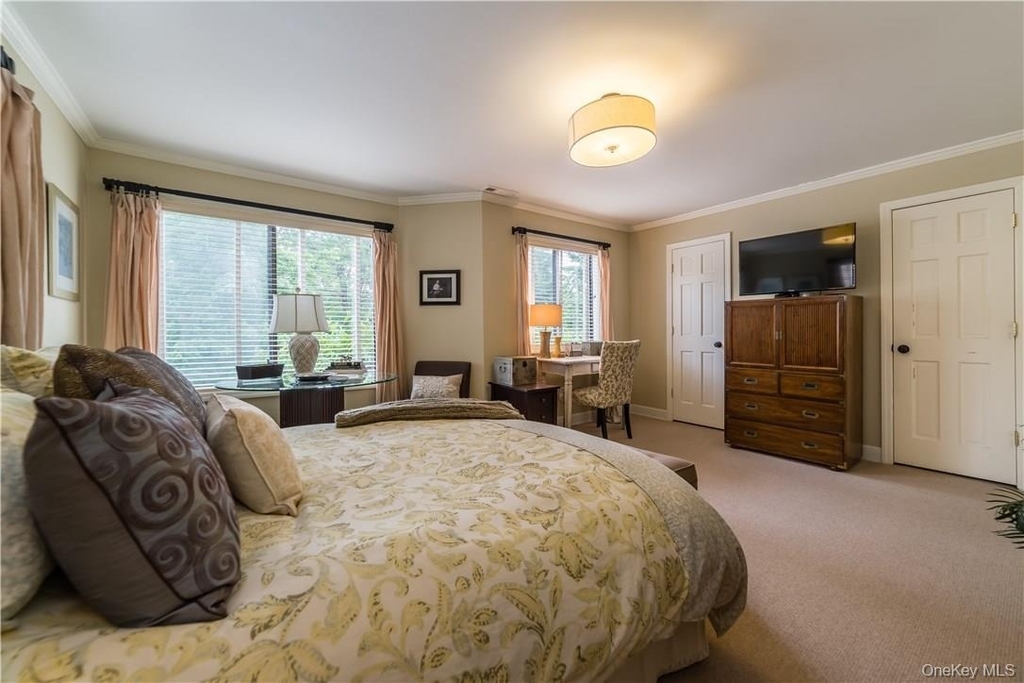 170 Birchwood Close - Photo 7