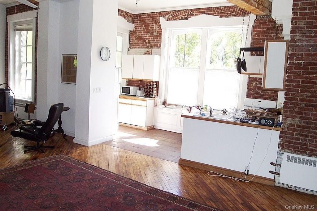 300 Ferdon Avenue - Photo 6
