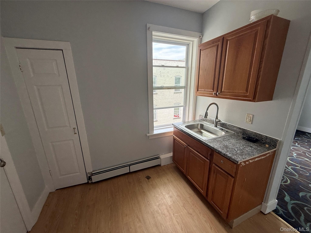60 Carroll Street - Photo 3