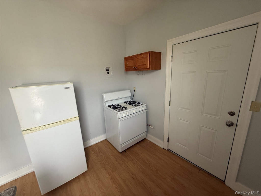 60 Carroll Street - Photo 4