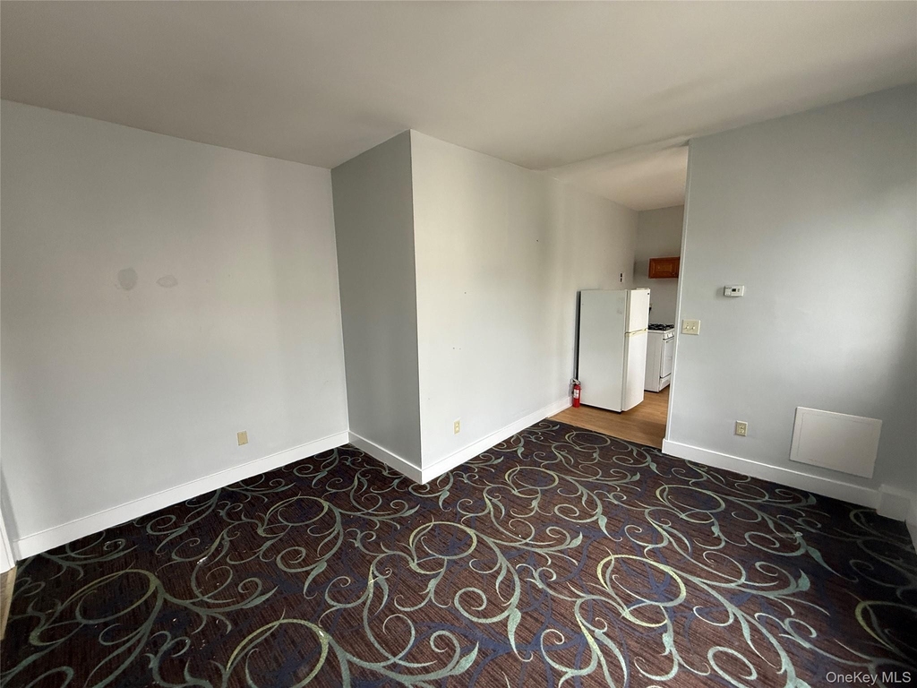 60 Carroll Street - Photo 8