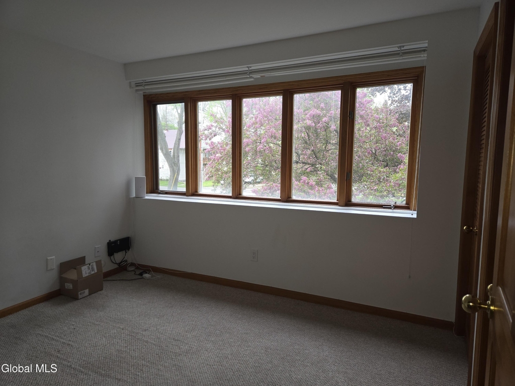 222 S Ten Broeck Street - Photo 0