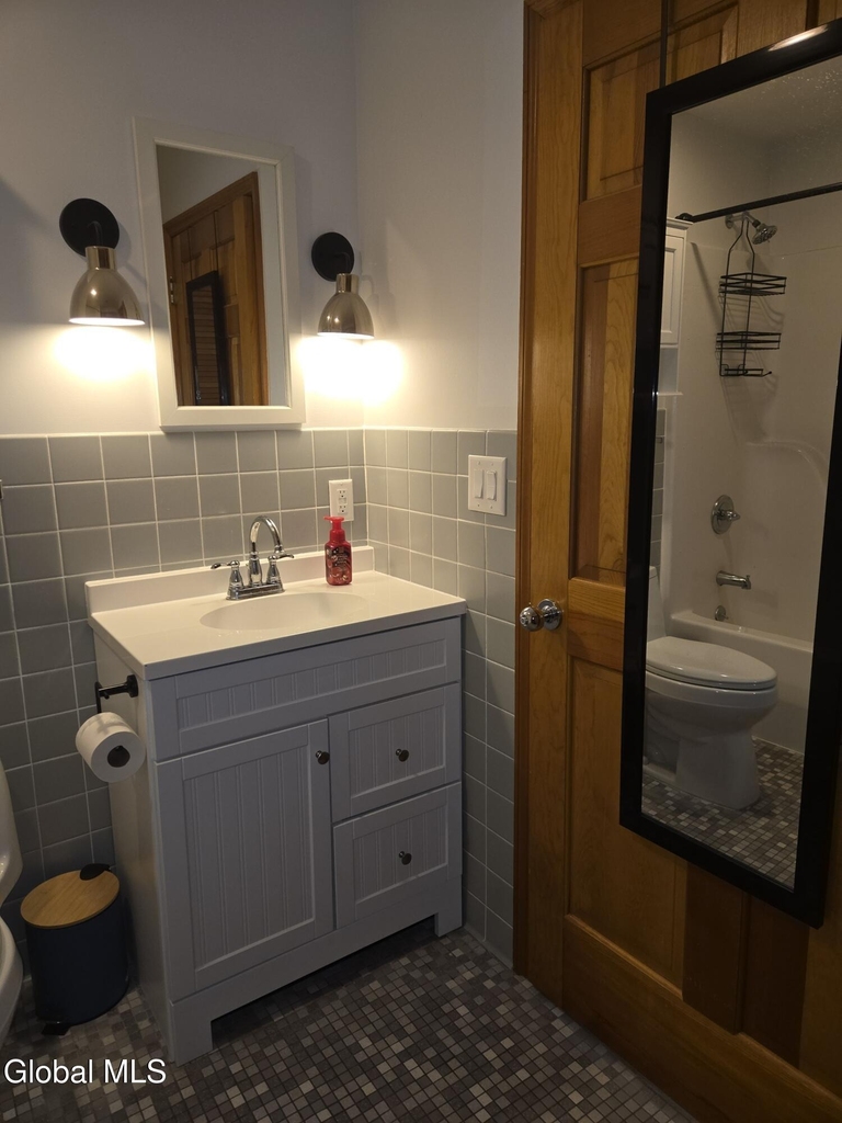 222 S Ten Broeck Street - Photo 6