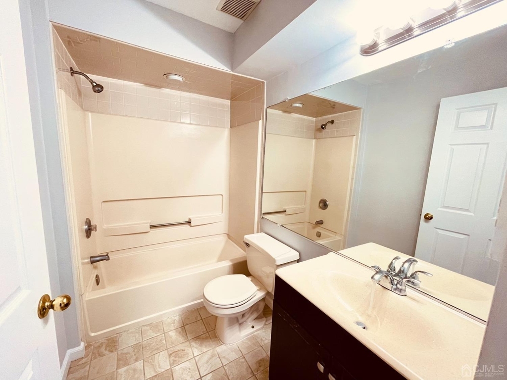 434 Waterford Drive - Photo 3