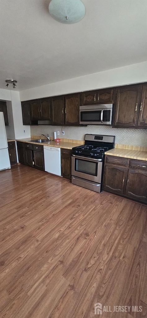 78 Highview Drive - Photo 5