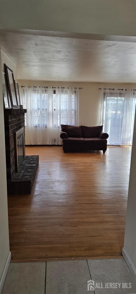 78 Highview Drive - Photo 2