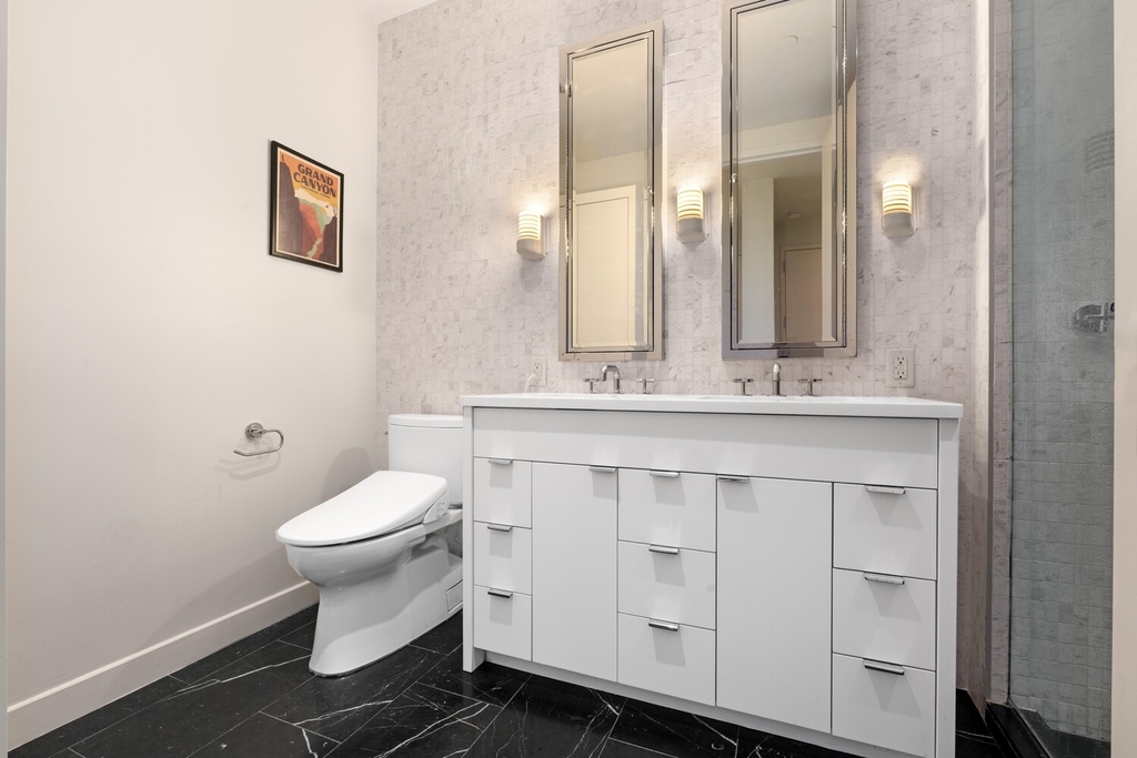 338 Berry Street - Photo 5
