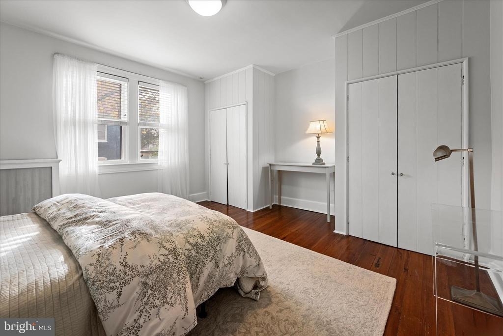 6 E Cecil St - Photo 19