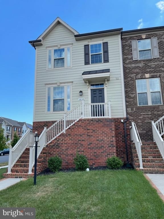 18157 Red Mulberry Road - Photo 0