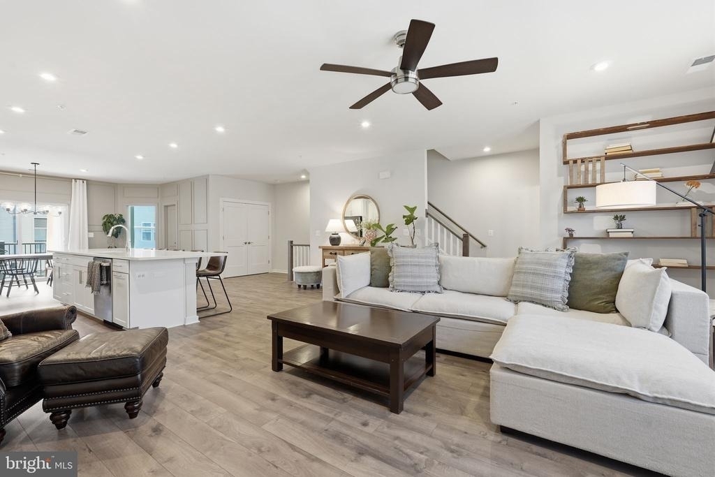 44617 Wolfhound Square - Photo 2