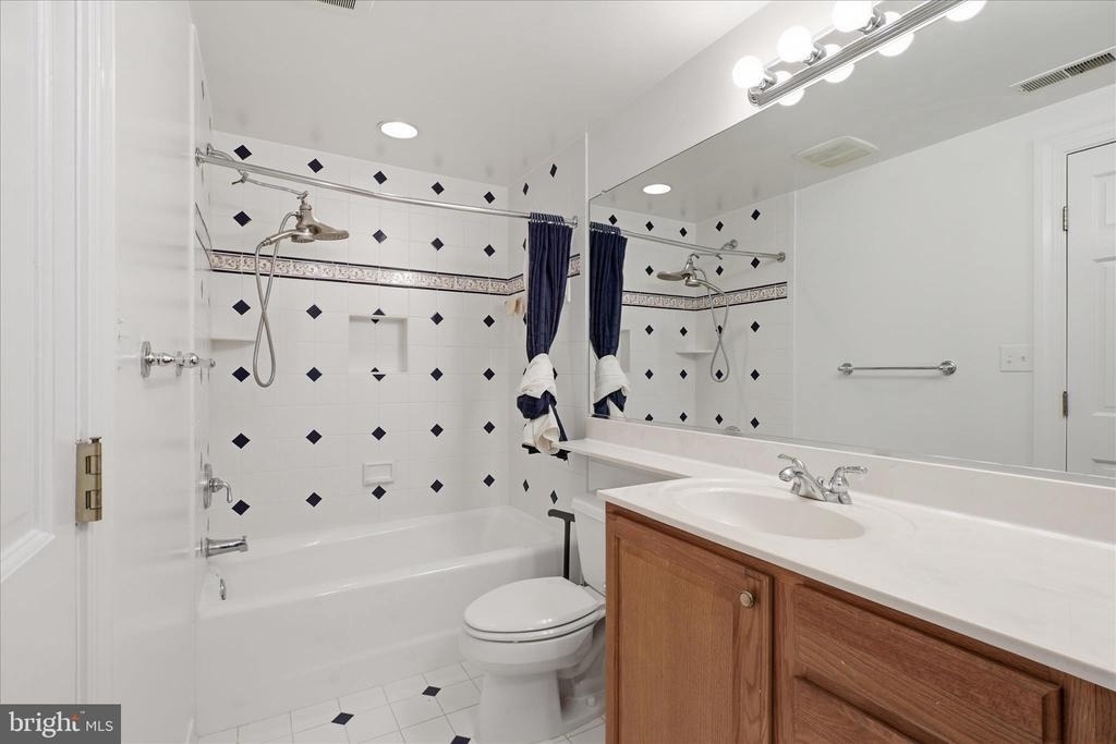 1051 Kelso Road - Photo 28