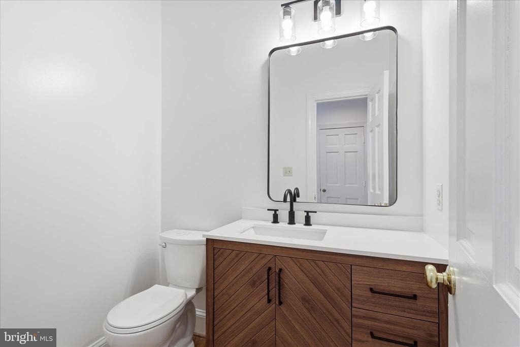 1051 Kelso Road - Photo 14