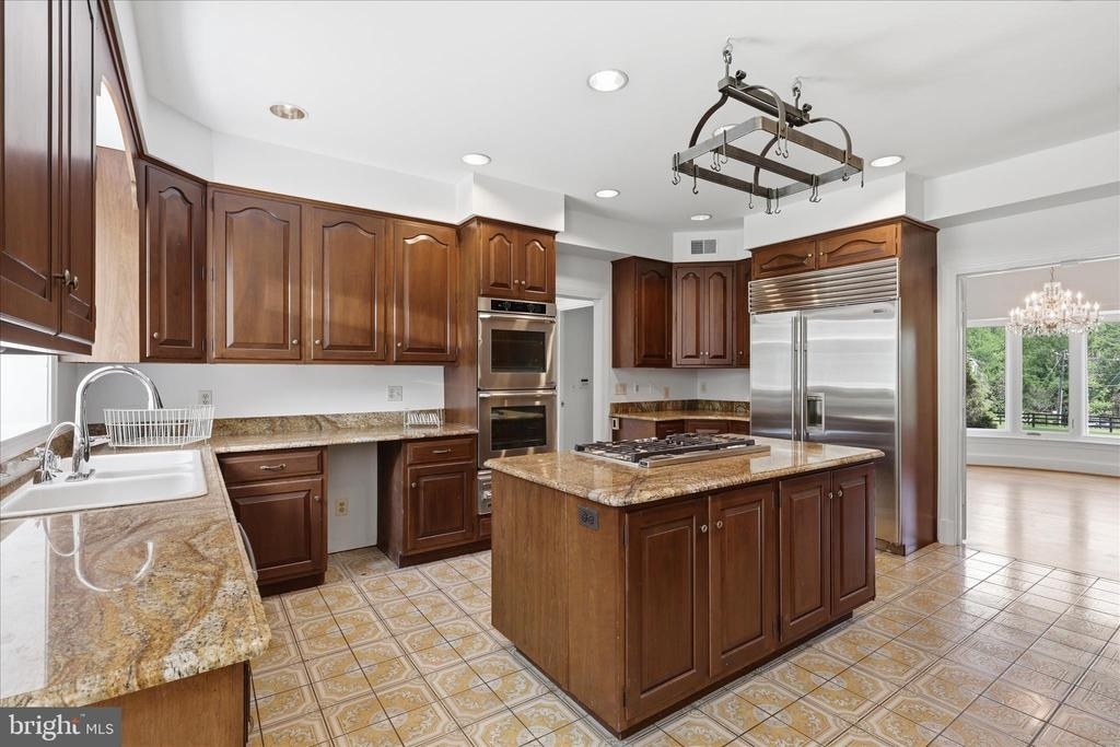 1051 Kelso Road - Photo 8