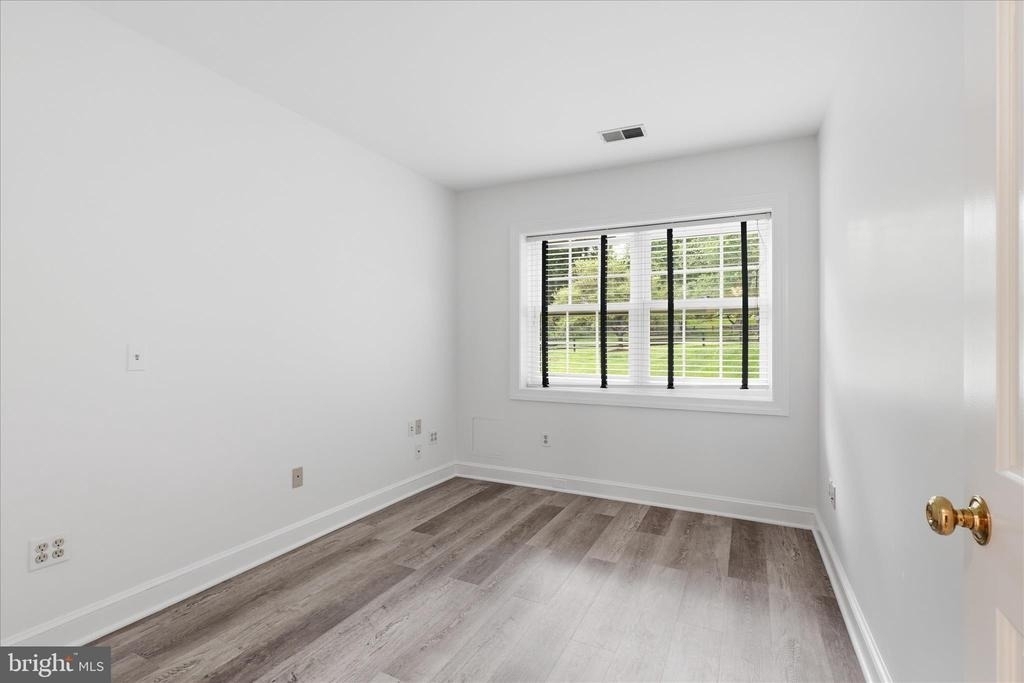 1051 Kelso Road - Photo 26