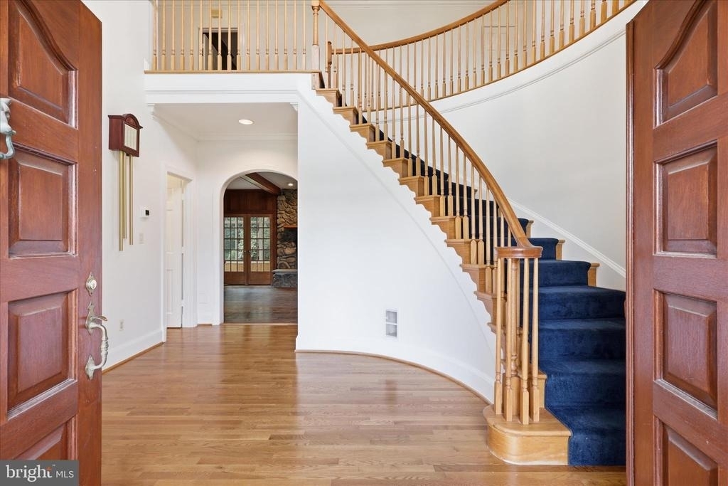 1051 Kelso Road - Photo 4
