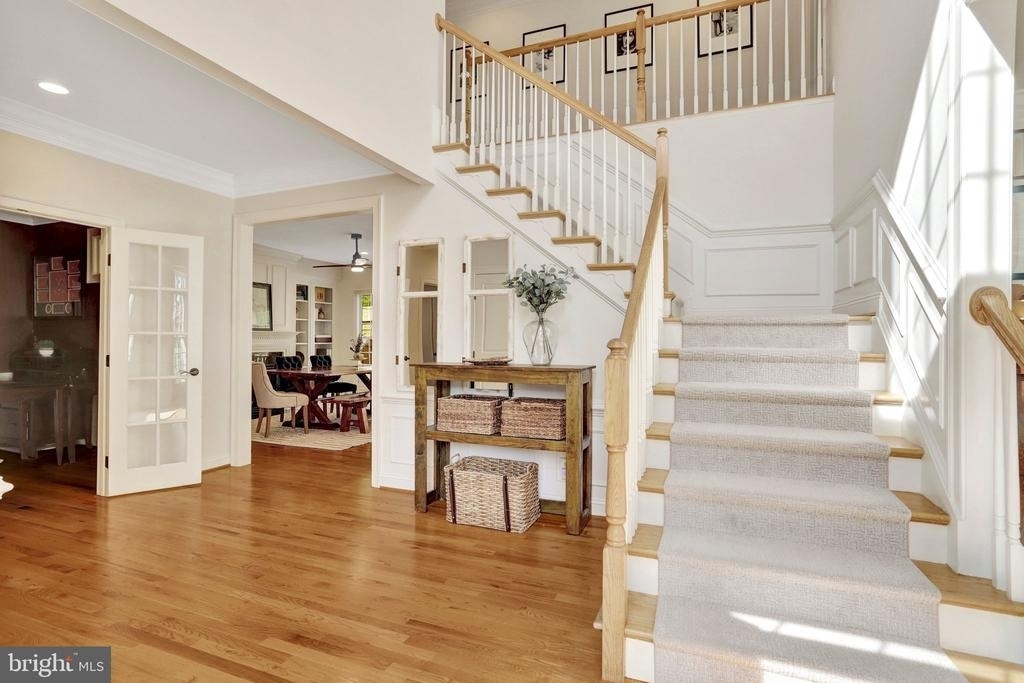 5231 Winter View Drive - Photo 5