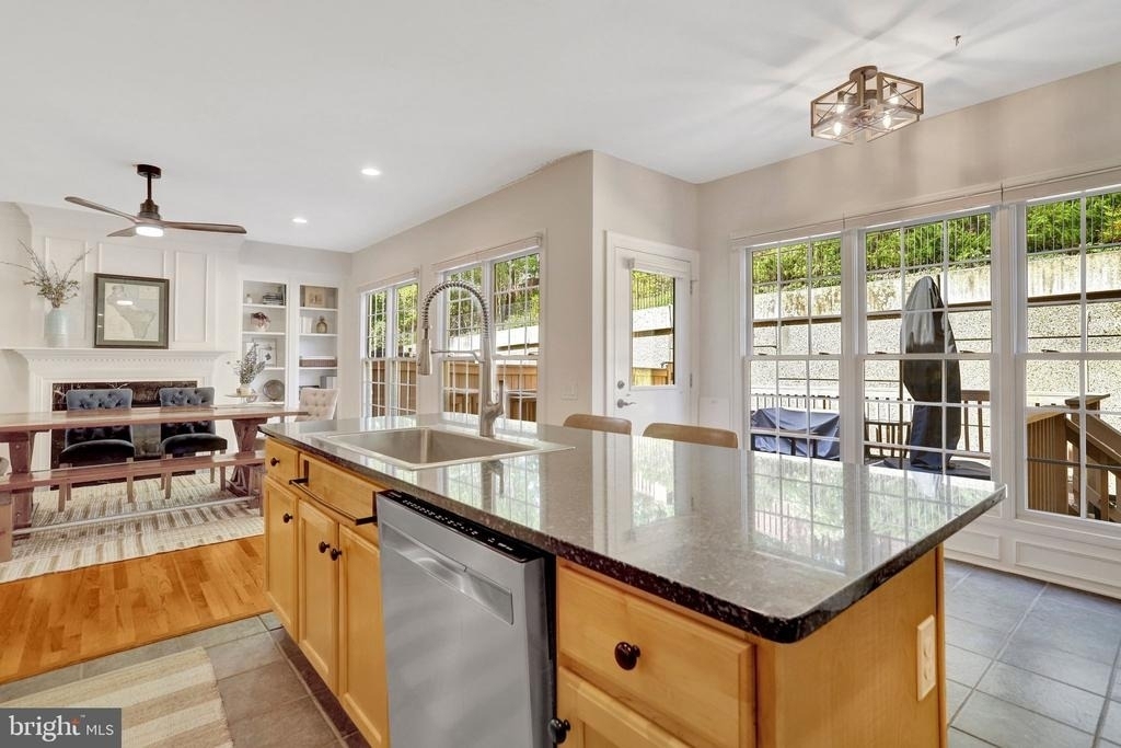 5231 Winter View Drive - Photo 21