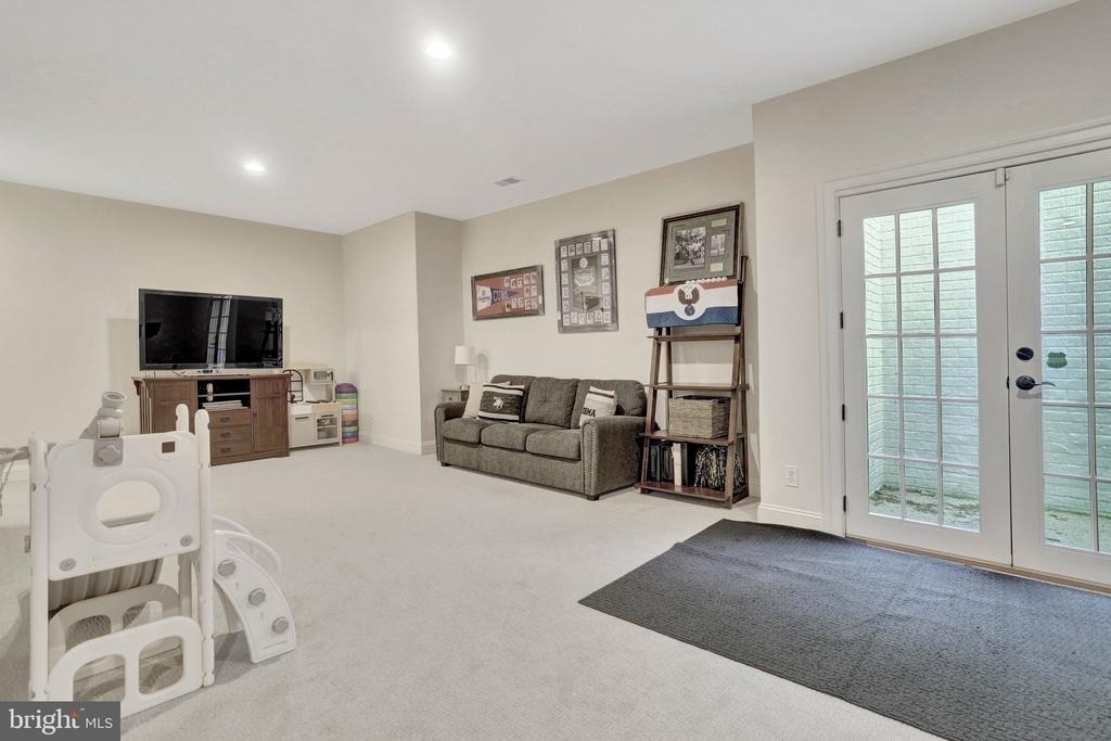 5231 Winter View Drive - Photo 64