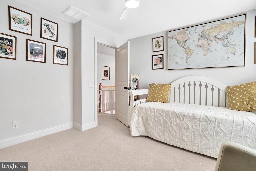 5231 Winter View Drive - Photo 33