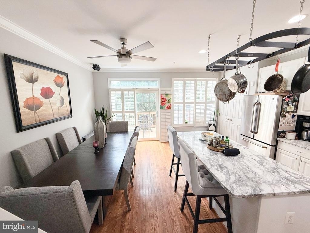 162 Barrett Place - Photo 8