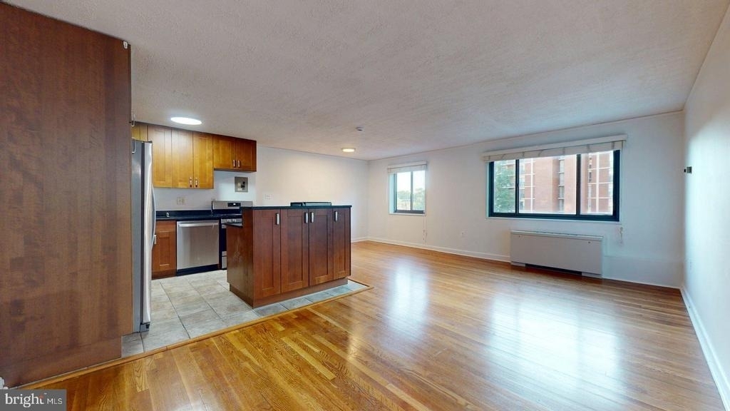 1200 S Arlington Ridge Road - Photo 0
