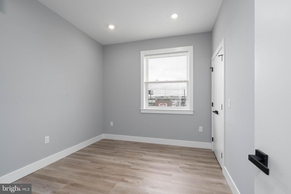 2323 E Cabot Street - Photo 19