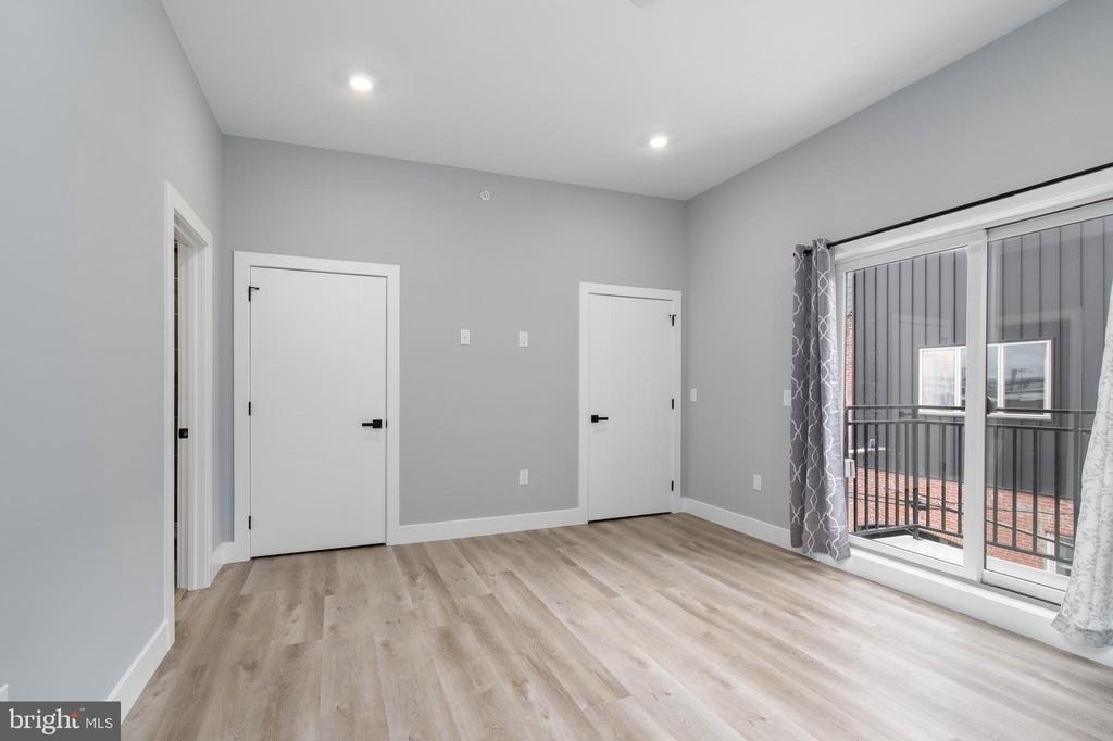 2323 E Cabot Street - Photo 10