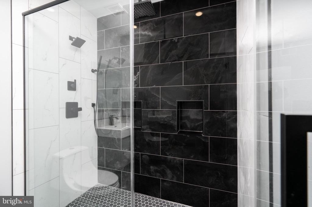 2323 E Cabot Street - Photo 13