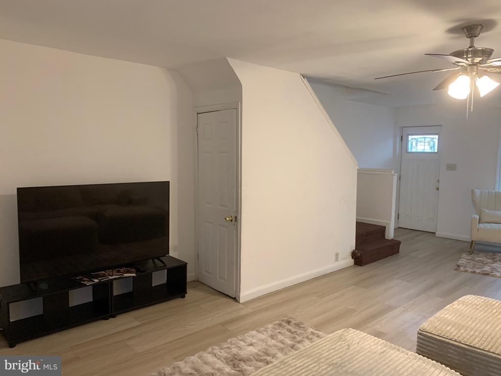 3449 F Street - Photo 4