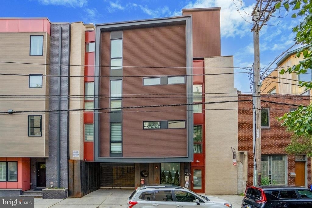 620 N 3rd Street - Photo 1