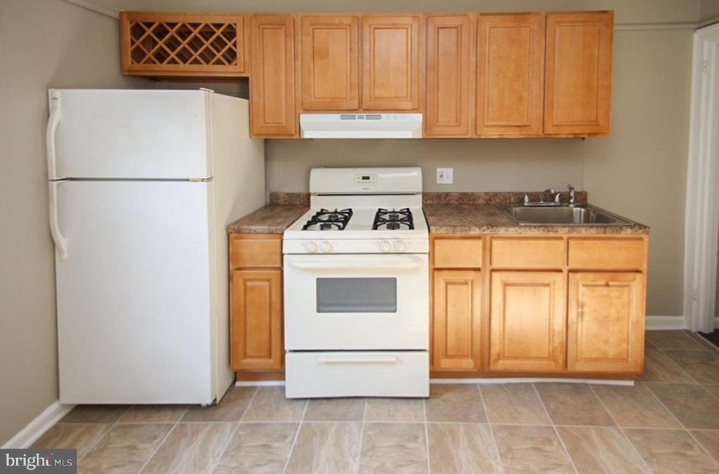 5768 N 20th Street - Photo 3