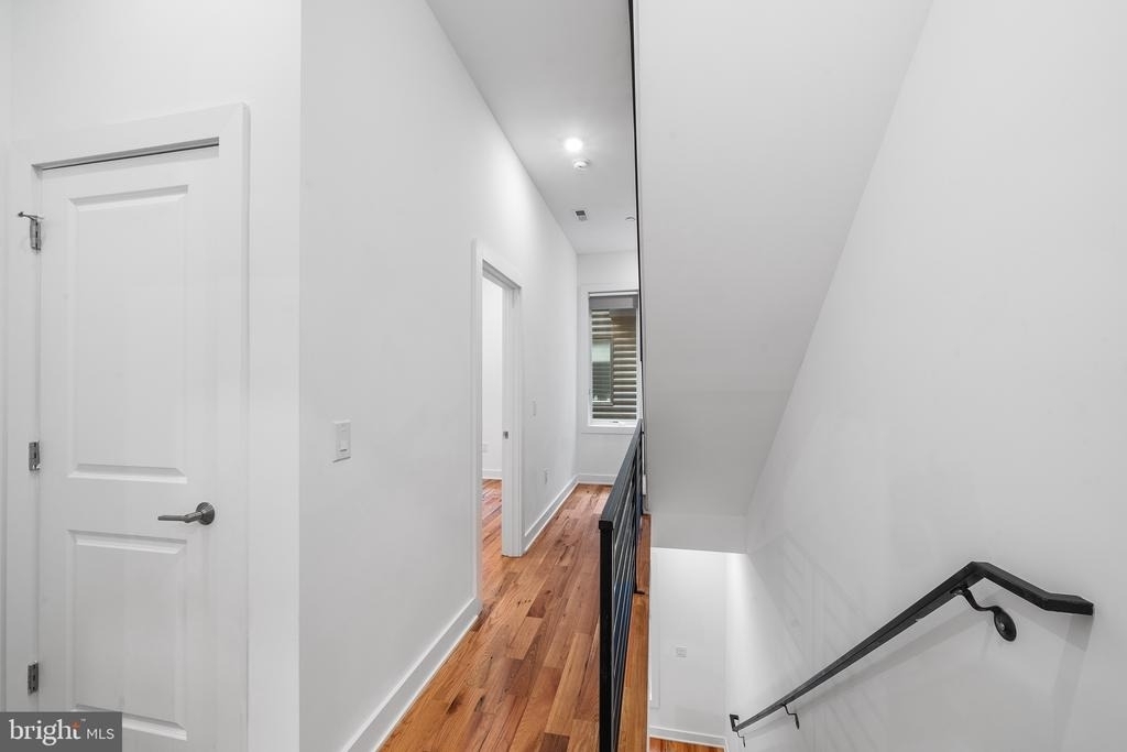 2007 Philip Street N - Photo 11