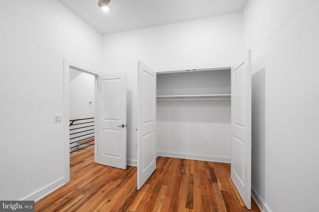 2007 Philip Street N - Photo 18