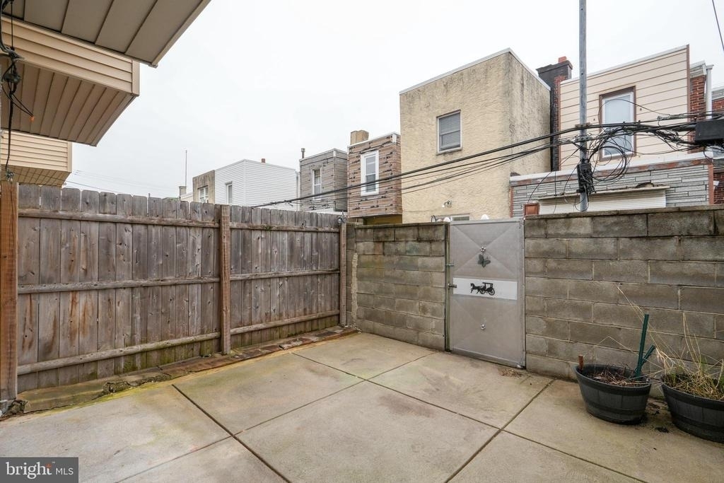 137 Durfor Street - Photo 10