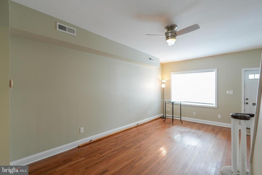 137 Durfor Street - Photo 6