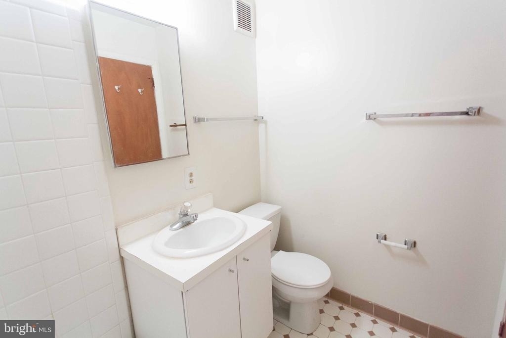 723 Spruce Street - Photo 12