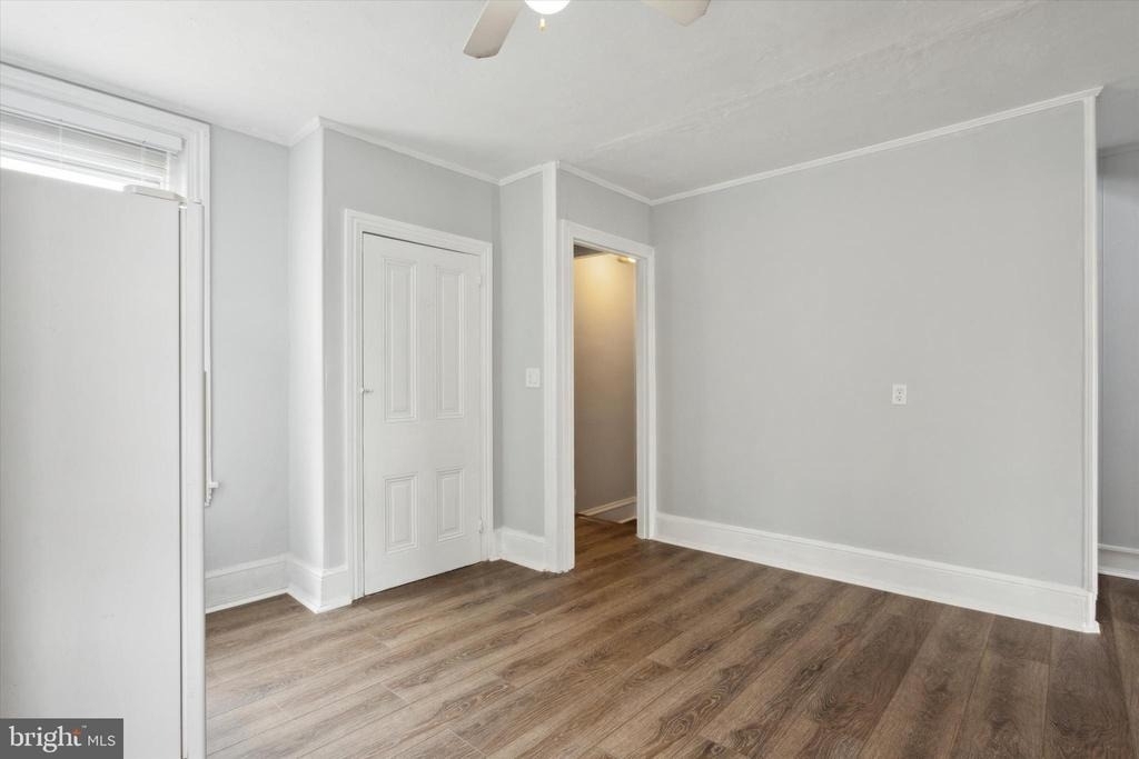 192 Dupont Street - Photo 0