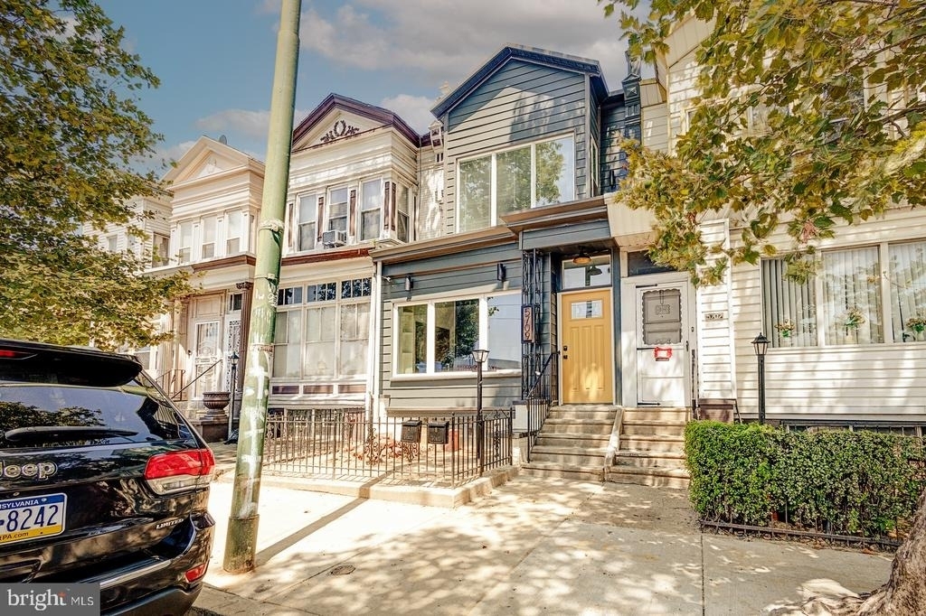 5709 Baltimore Avenue - Photo 0