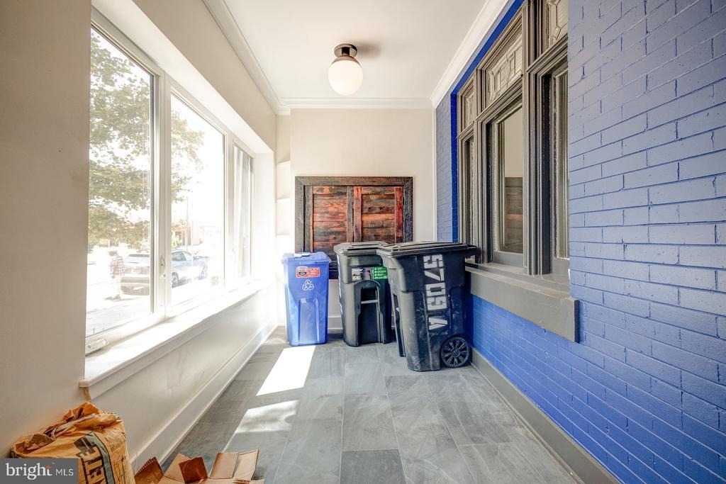 5709 Baltimore Avenue - Photo 2
