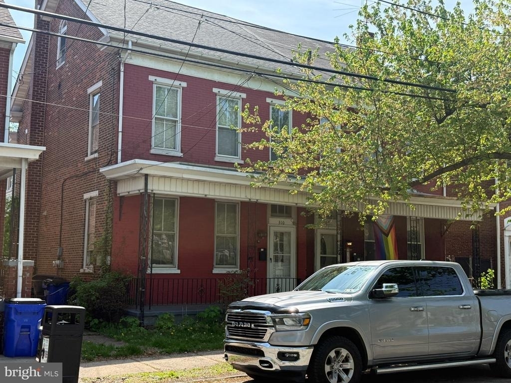 310 N Charlotte Street - Photo 26