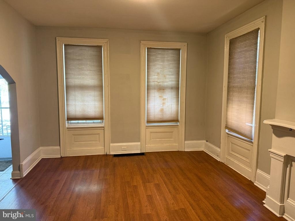 310 N Charlotte Street - Photo 5