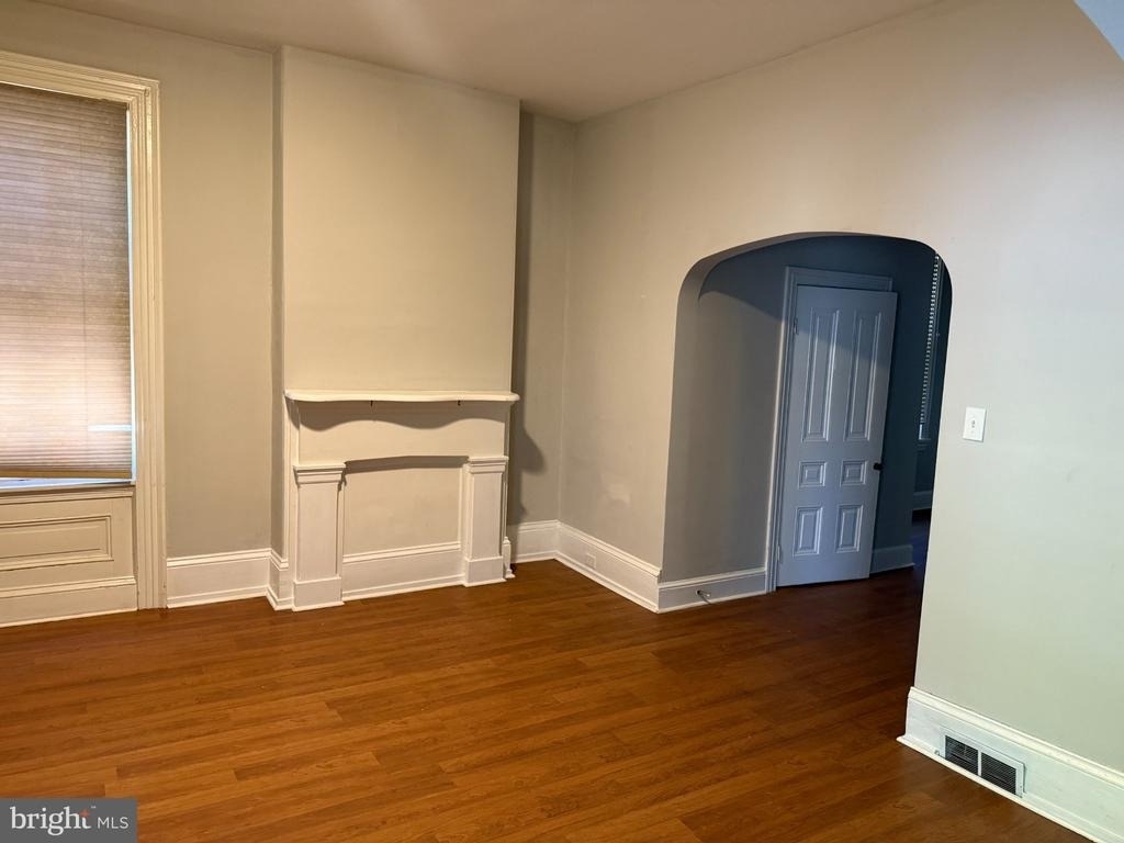 310 N Charlotte Street - Photo 4