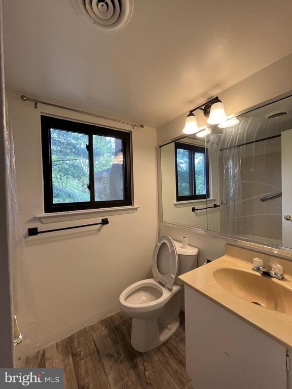 732 Putnam Boulevard - Photo 9