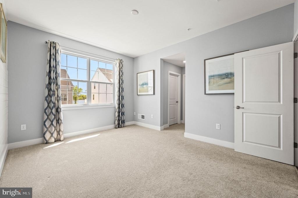136 Alexandria Street - Photo 19