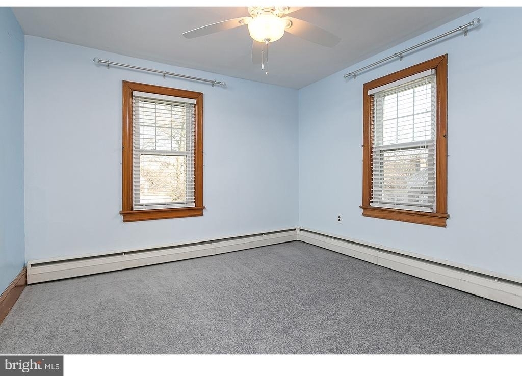 428 Lakeview Avenue - Photo 14