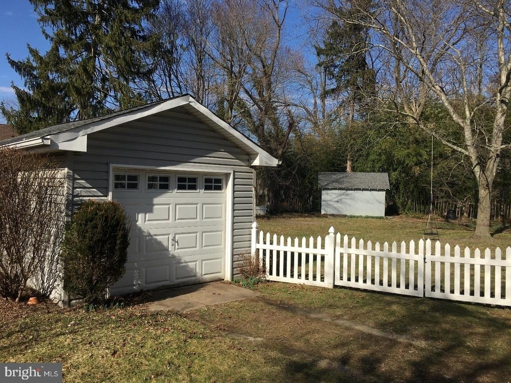 428 Lakeview Avenue - Photo 24