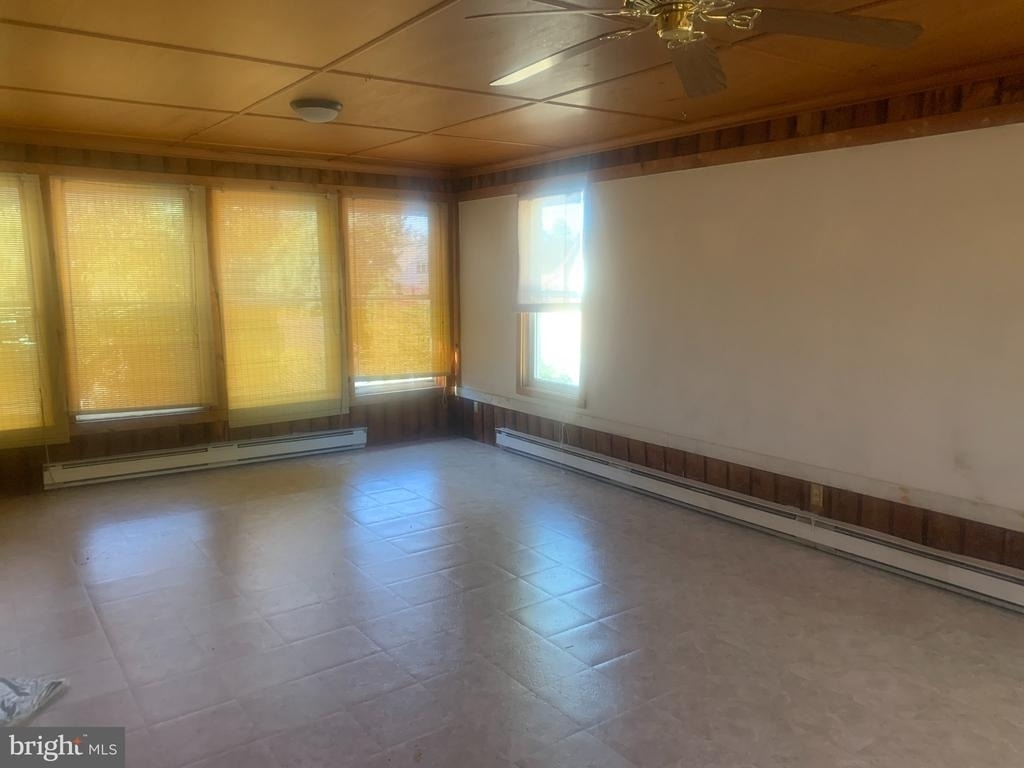 915 Stone Road - Photo 4